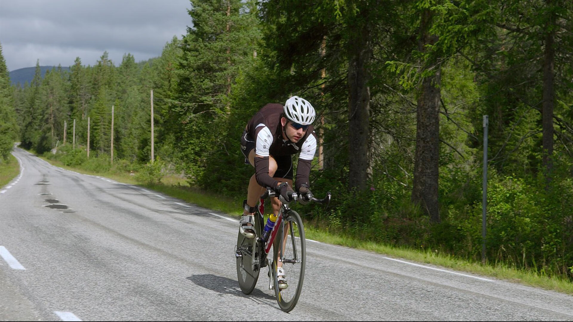 卡塔尔国家队备战全面展开，卡塔尔足球国家队球员效力名单