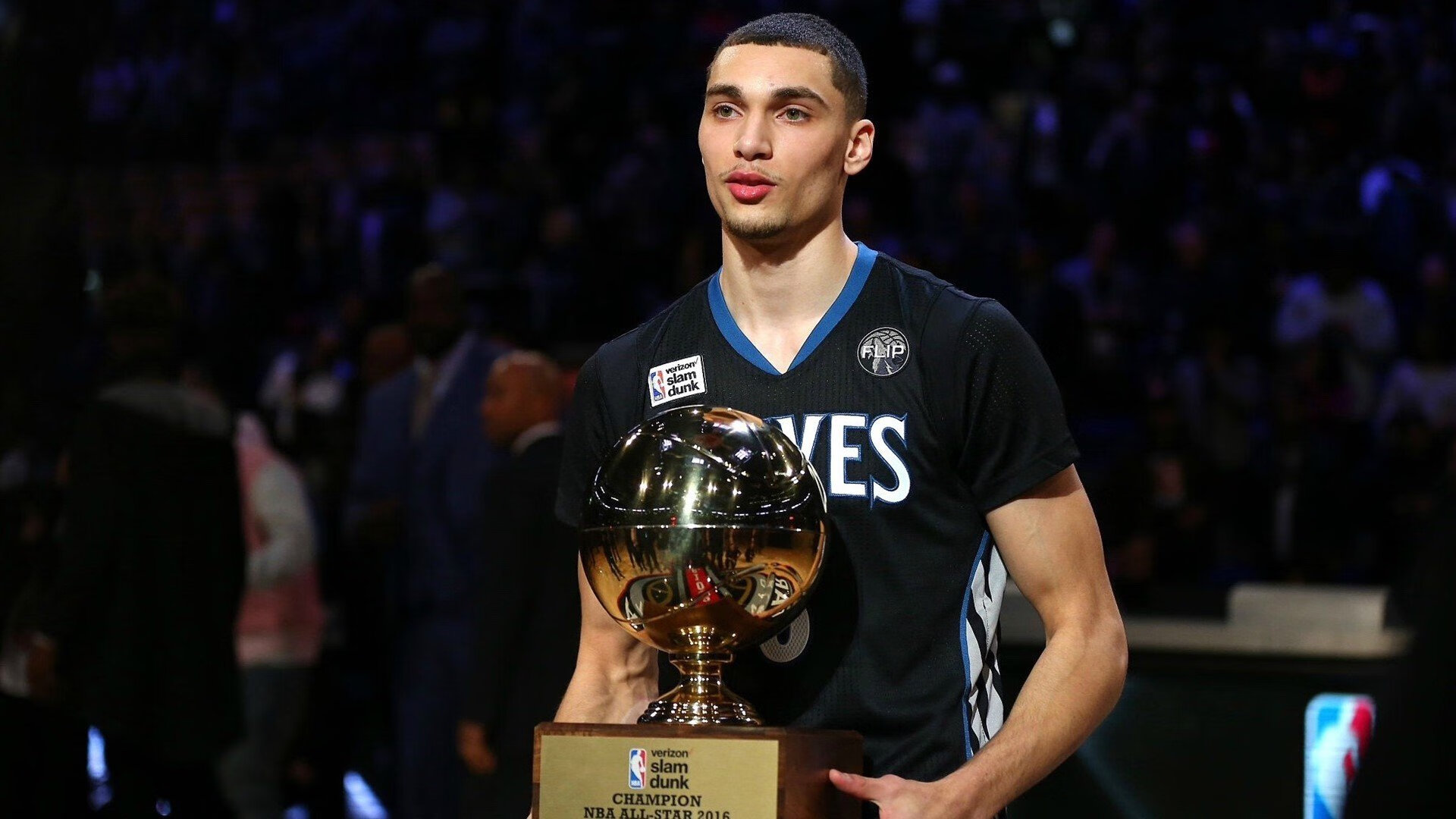 湖人球队整体配合更加默契，湖人队的